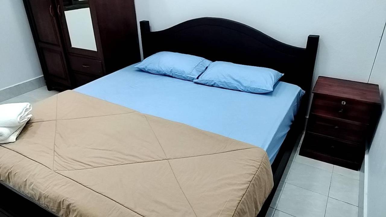 Cs Apartment Vientiane Bagian luar foto