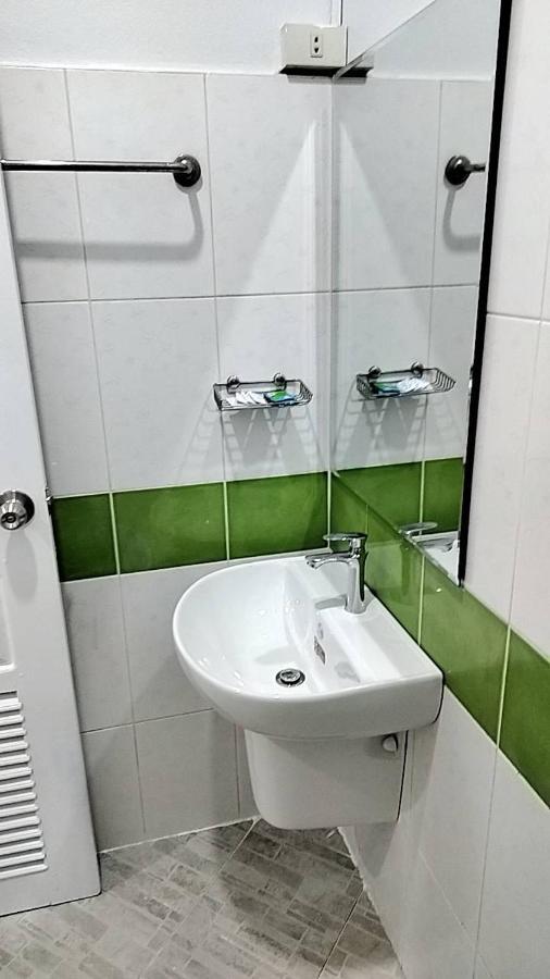 Cs Apartment Vientiane Bagian luar foto