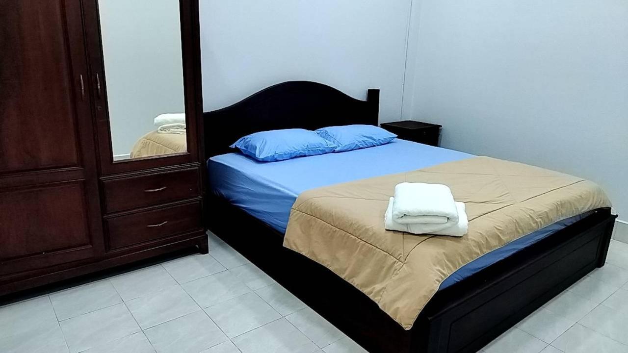 Cs Apartment Vientiane Bagian luar foto